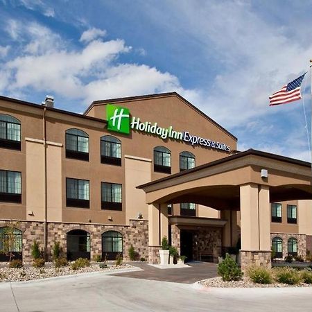 Holiday Inn Express Hotel & Suites Grand Island By Ihg Ngoại thất bức ảnh