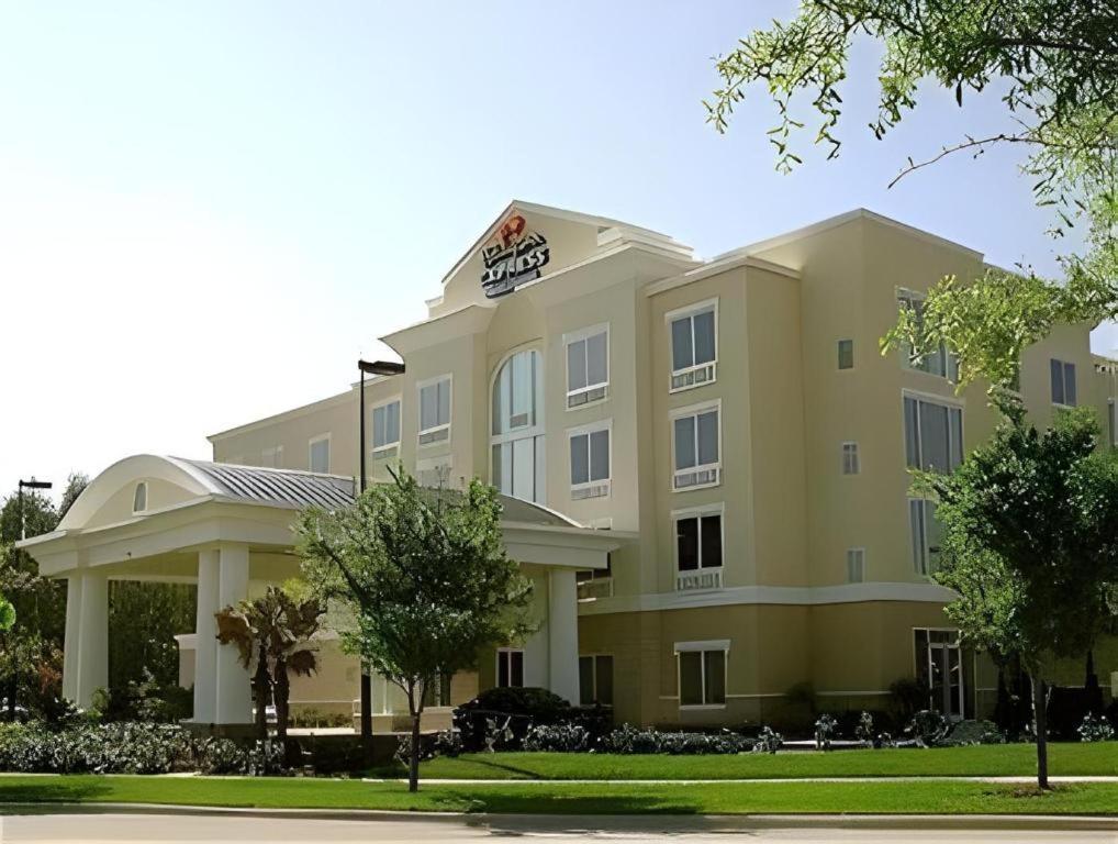 Holiday Inn Express Hotel & Suites Grand Island By Ihg Ngoại thất bức ảnh