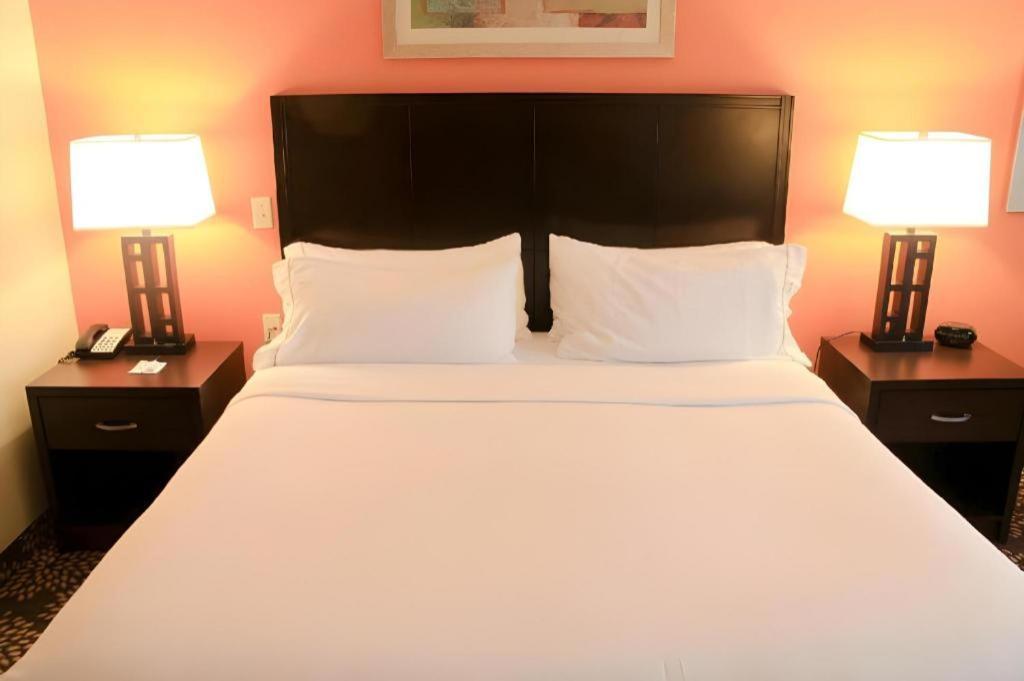 Holiday Inn Express Hotel & Suites Grand Island By Ihg Ngoại thất bức ảnh